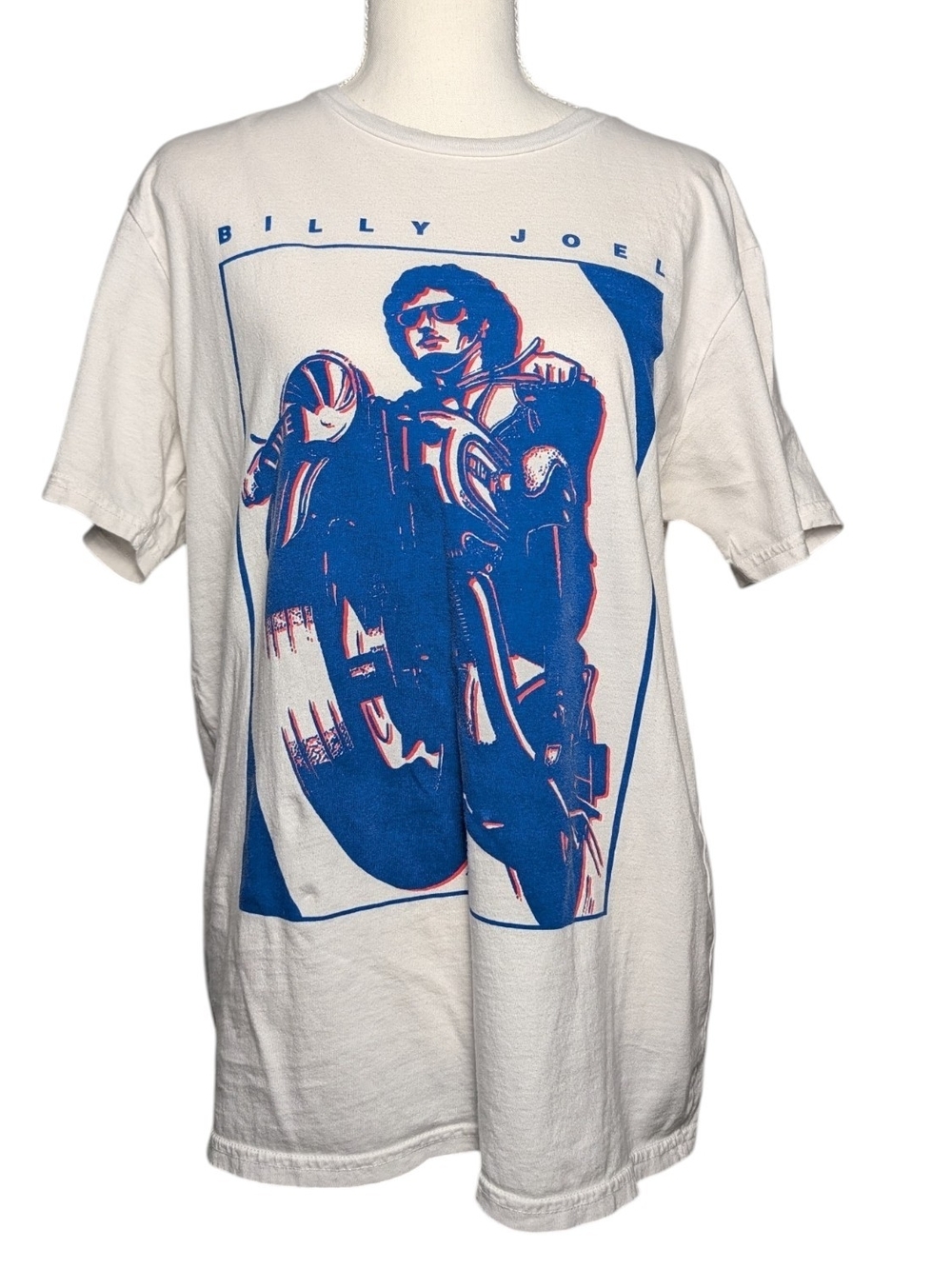 Source Unknown White Short Sleeve Graphic Tee with Blue Print